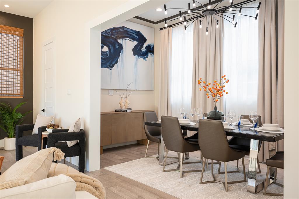 Houston, Texas, 77007, United States, 3 Bedrooms Bedrooms, ,4 BathroomsBathrooms,Residential,For Sale,1723683