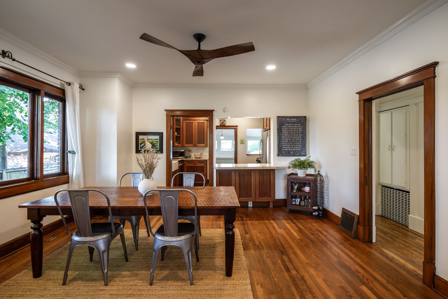  Classic Yale Avenue Bungalow in the Heart of Gilmer Park - 物件實景