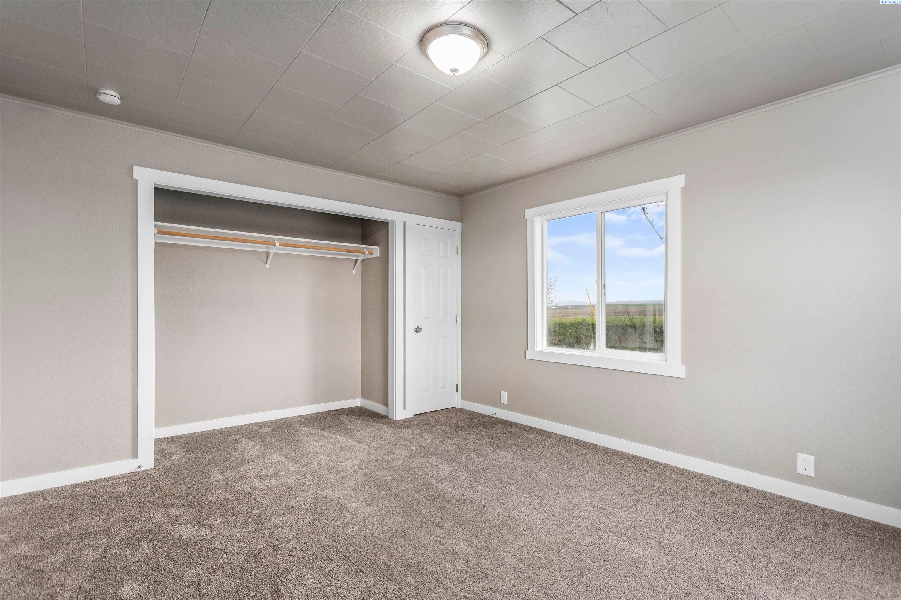 Prosser, Washington, 99350, United States, ,Residential,For Sale,1979081