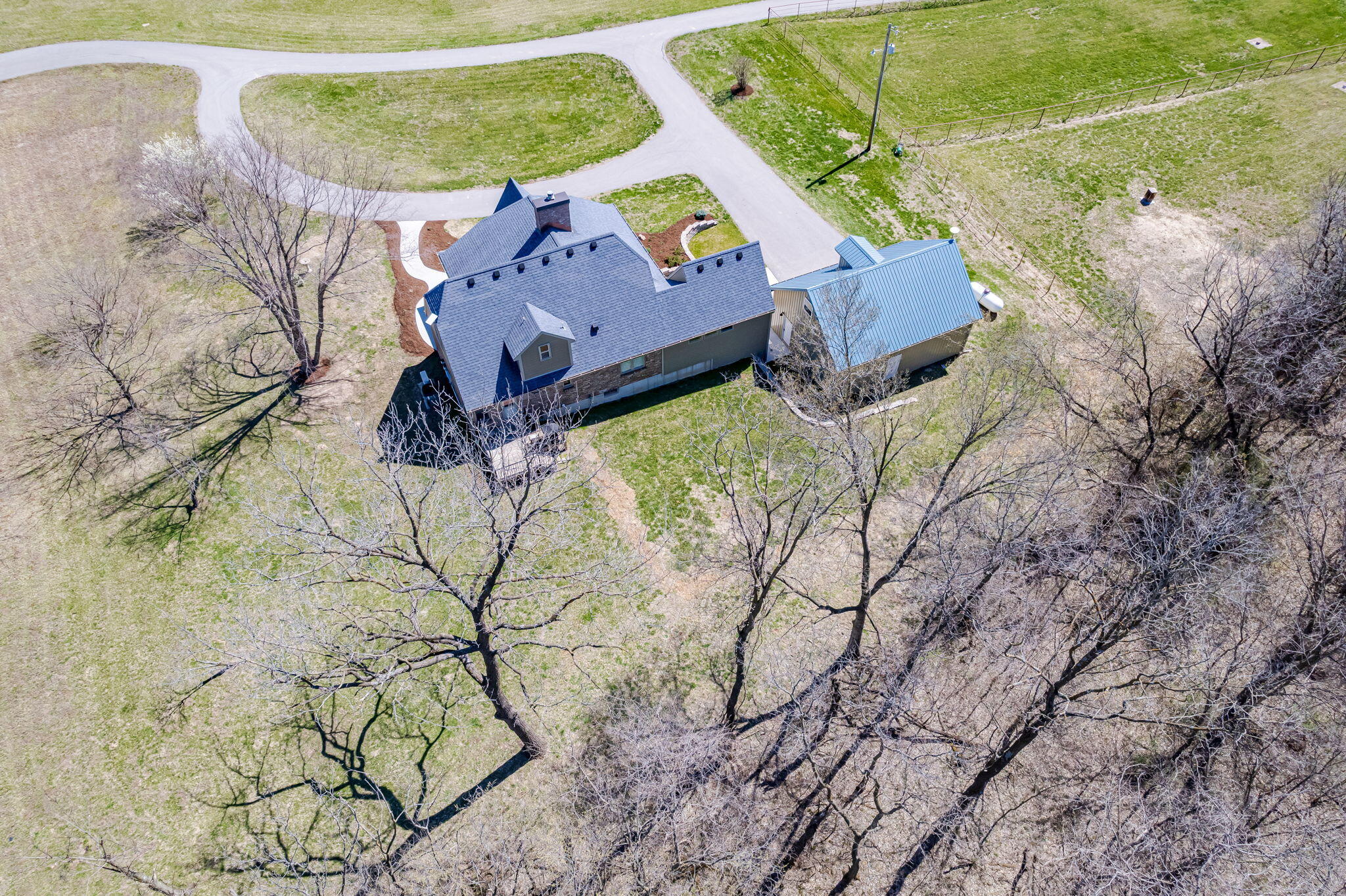 ROCHEPORT, Missouri, 65279, United States, 3 Bedrooms Bedrooms, ,3 BathroomsBathrooms,Residential,For Sale,1851198