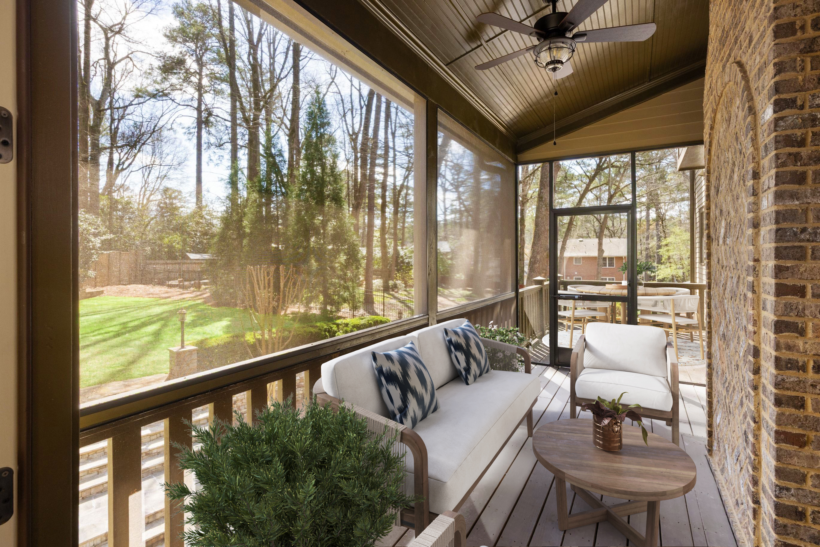  Move-in Ready Home Offers Exceptional Space, Comfort, and Craftsmanship - 物件實景