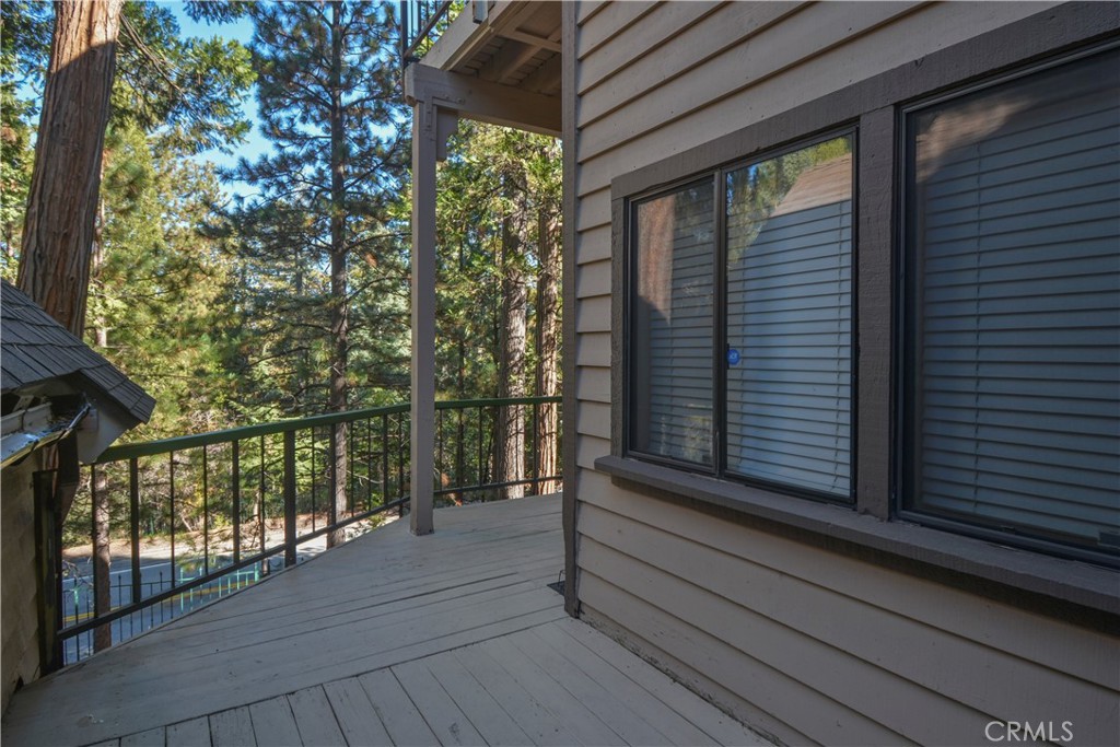 Lake Arrowhead, California, 92352, United States, 3 Bedrooms Bedrooms, ,3 BathroomsBathrooms,Residential,For Sale,1998895