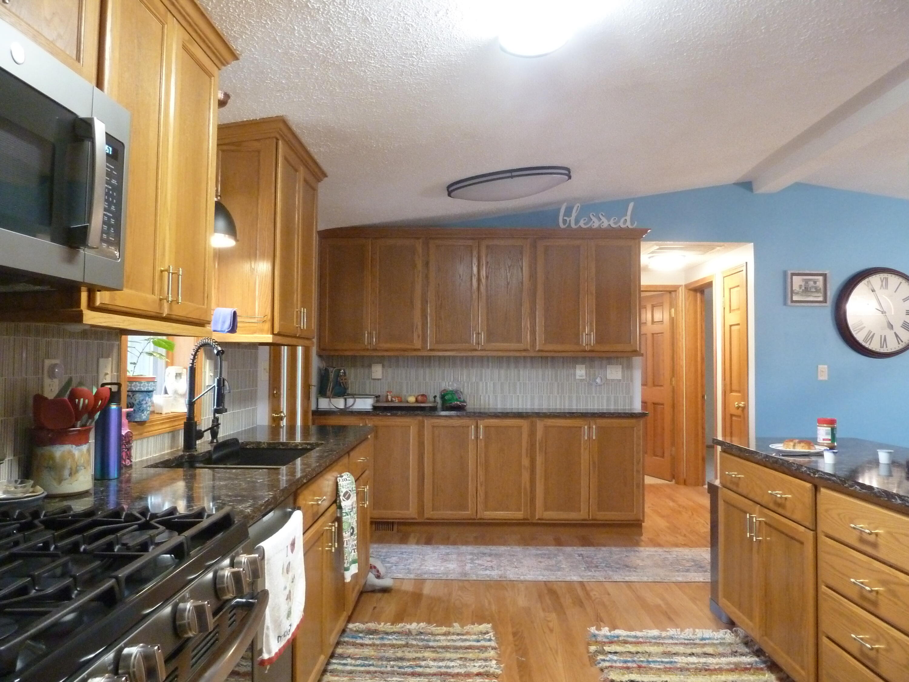 Camden, Michigan, 49232, United States, 5 Bedrooms Bedrooms, ,3 BathroomsBathrooms,Residential,For Sale,1887942