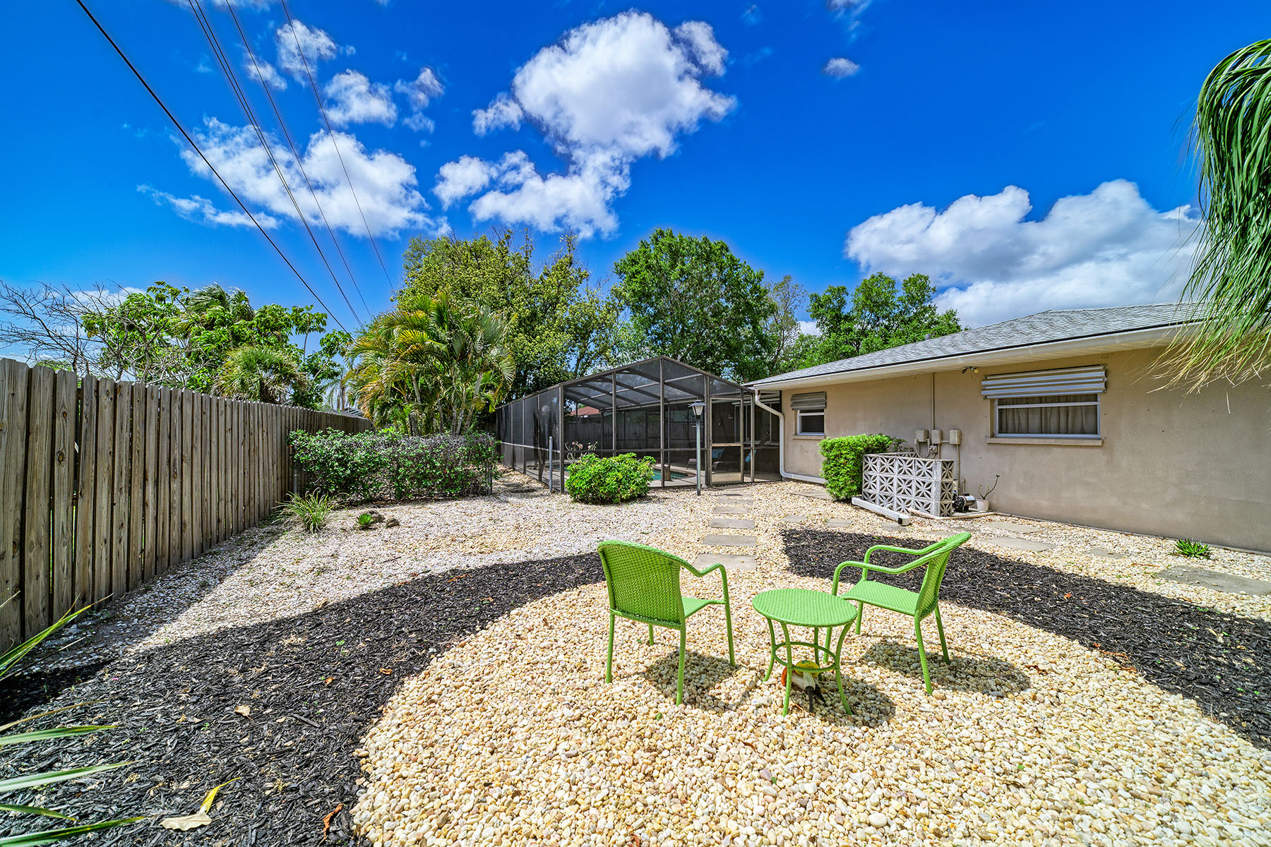  GLEN OAKS CNTRY CLUB ESTATES - 物件實景