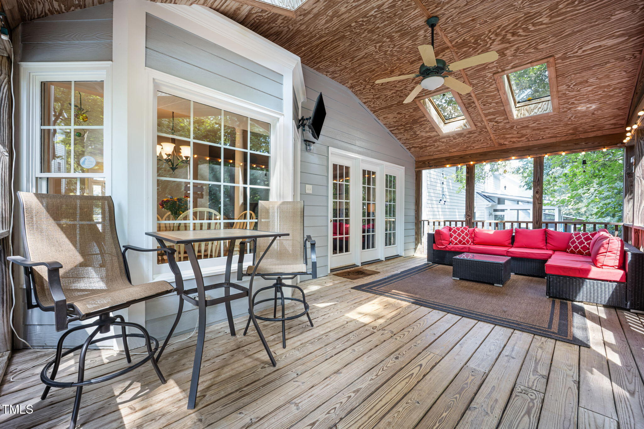 Apex, North Carolina, 27502, United States, 4 Bedrooms Bedrooms, ,3 BathroomsBathrooms,Residential,For Sale,1939175