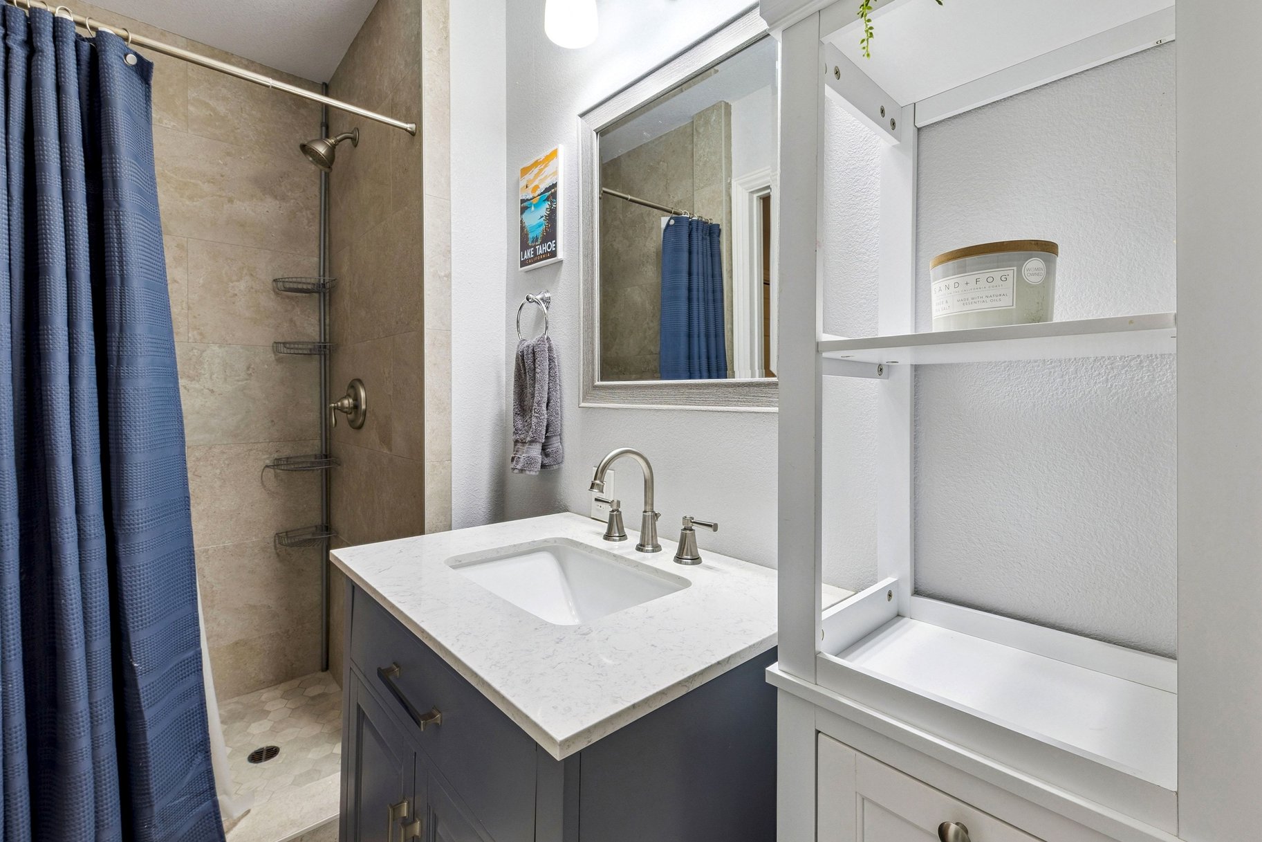 Move-In Ready 4 Bedroom Beauty  2022 Remodel  Fenced Yard, Forest Setting - 物件實景