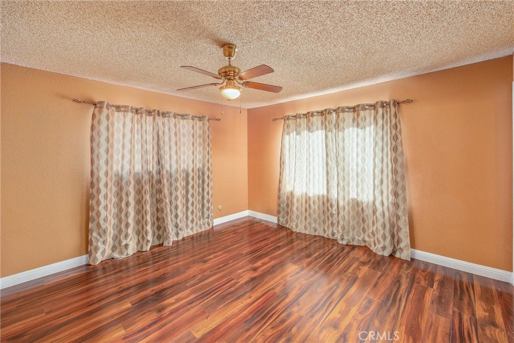 Fontana, California, 92335, United States, 3 Bedrooms Bedrooms, ,2 BathroomsBathrooms,Residential,For Sale,1987361