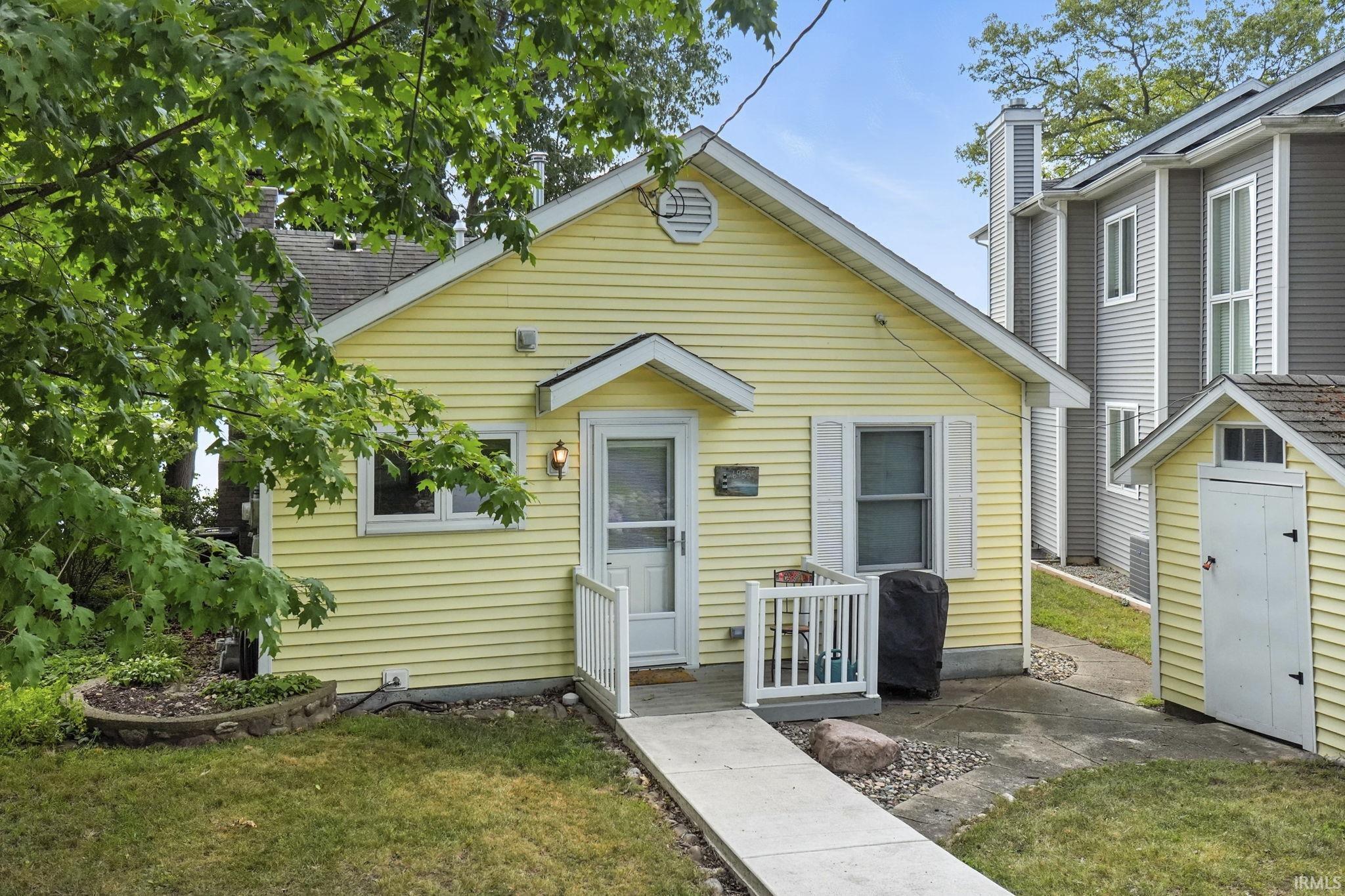 Angola, Indiana, 46703, United States, 2 Bedrooms Bedrooms, ,1 BathroomBathrooms,Residential,For Sale,1918435