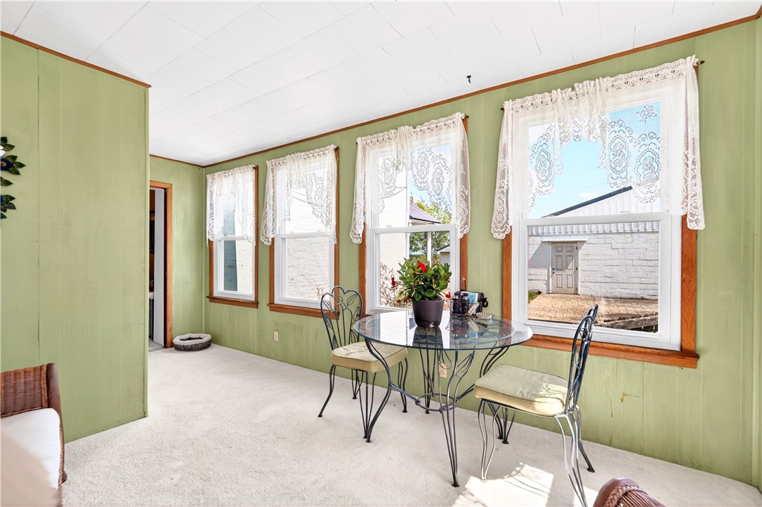 Scenery Hill, Pennsylvania, 15360, United States, 4 Bedrooms Bedrooms, ,2 BathroomsBathrooms,Residential,For Sale,2044071