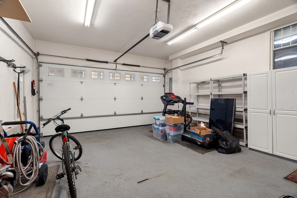 Swampscott, Massachusetts, 01907, United States, 4 Bedrooms Bedrooms, ,2 BathroomsBathrooms,Residential,For Sale,1989409