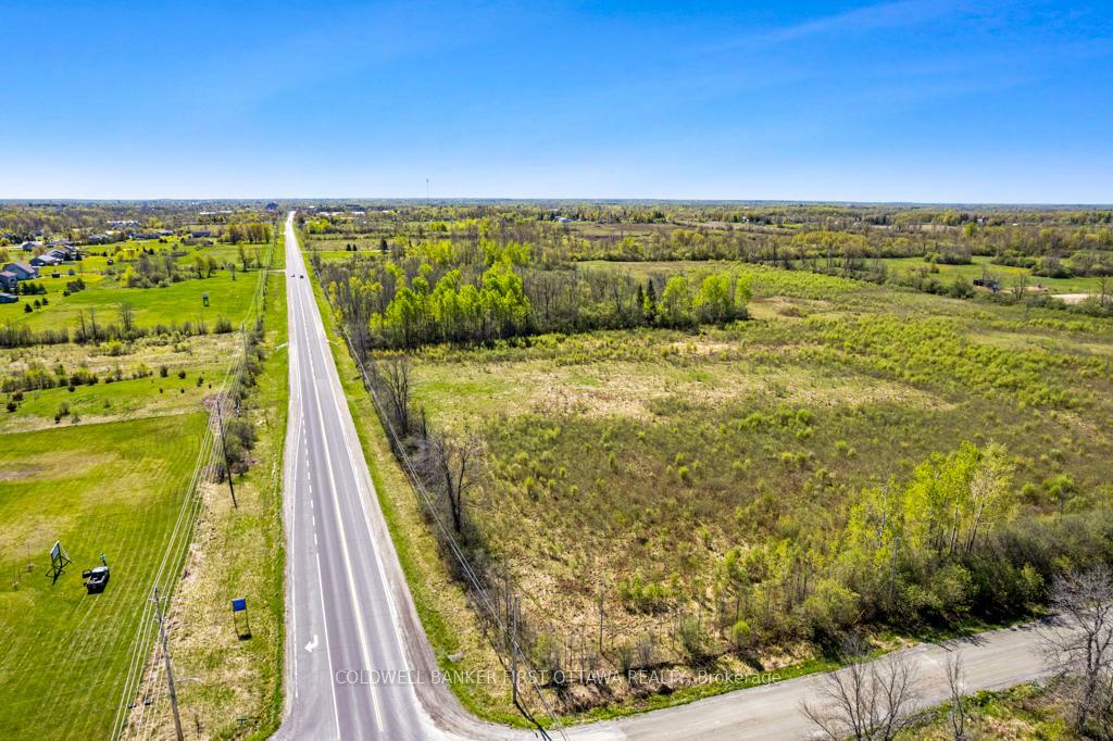 TAY VALLEY, Ontario, K7H 3C9, CA, ,Residential,For Sale,1865372