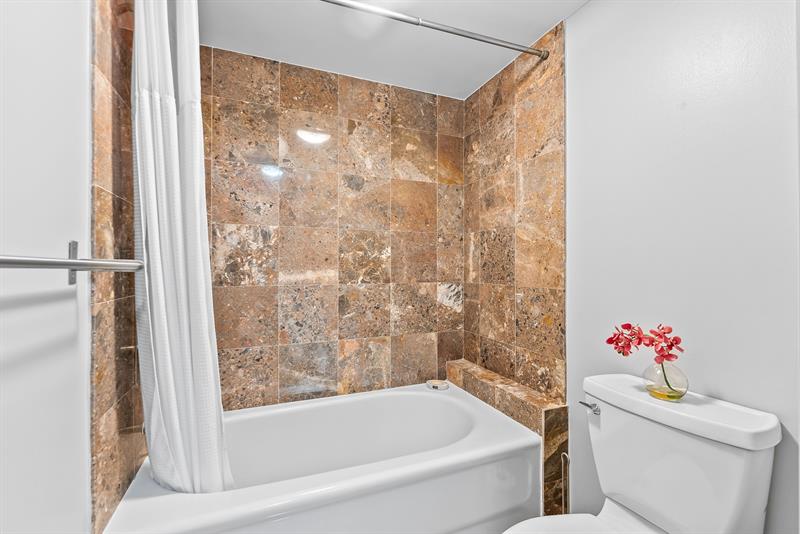 Fort Lauderdale, Florida, 33305, United States, 3 Bedrooms Bedrooms, ,4 BathroomsBathrooms,Residential,For Sale,1926313