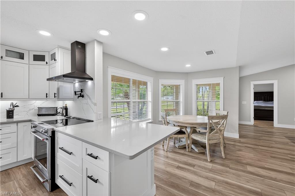 North Fort Myers, Florida, 33917, United States, 3 Bedrooms Bedrooms, ,2 BathroomsBathrooms,Residential,For Sale,2001976