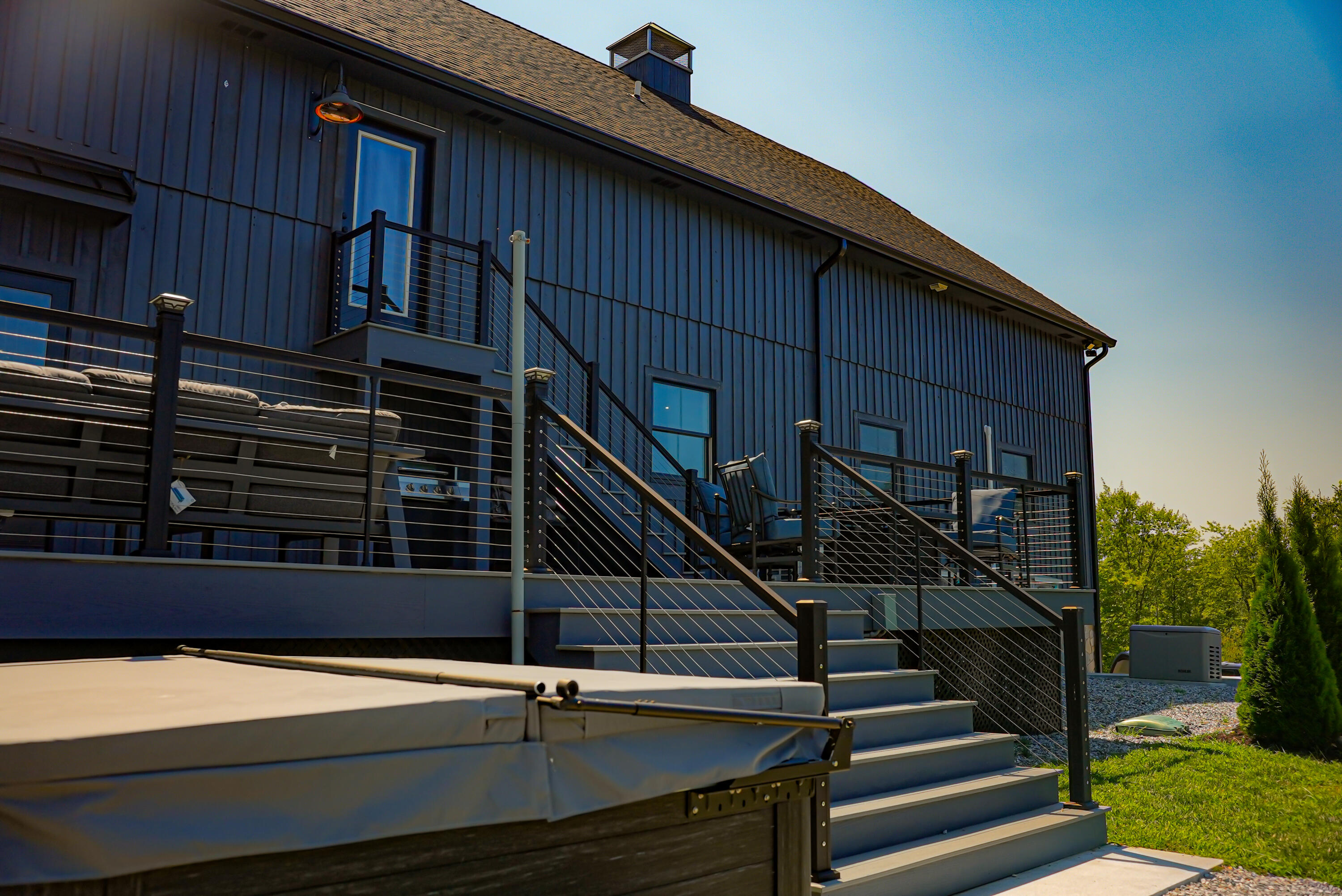 Falmouth, Maine, 04105, United States, 3 Bedrooms Bedrooms, ,4 BathroomsBathrooms,Residential,For Sale,1975511