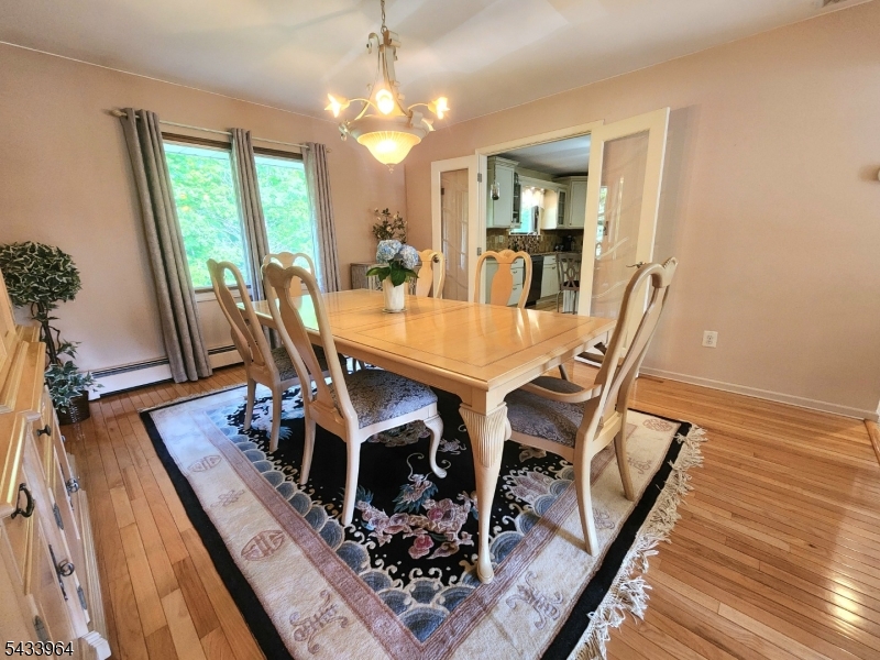 Montville Twp., New Jersey, 07082-1432, United States, 5 Bedrooms Bedrooms, ,3 BathroomsBathrooms,Residential,For Sale,2048009