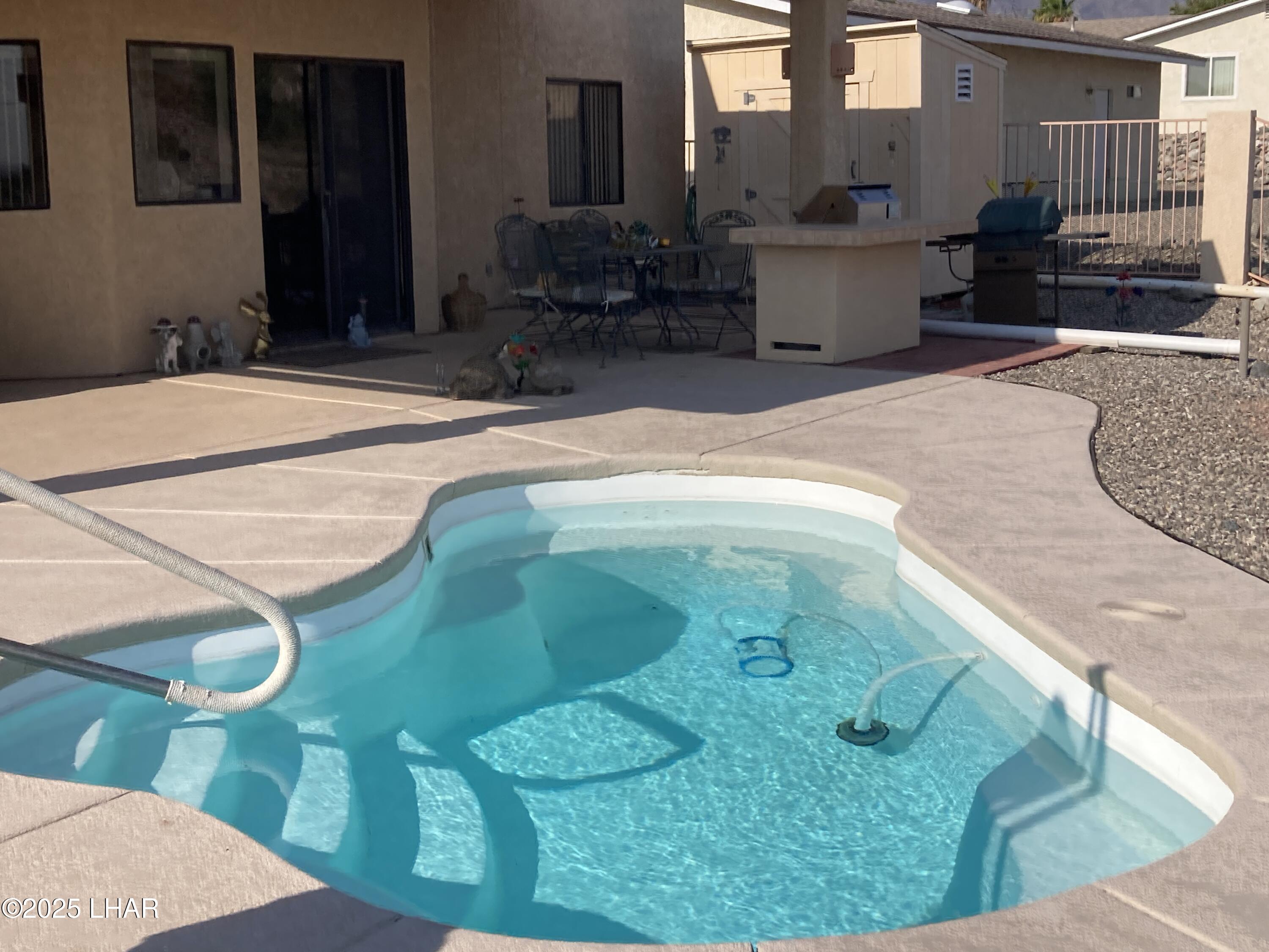 Lake Havasu City, Arizona, 86404, United States, 3 Bedrooms Bedrooms, ,3 BathroomsBathrooms,Residential,For Sale,1949772
