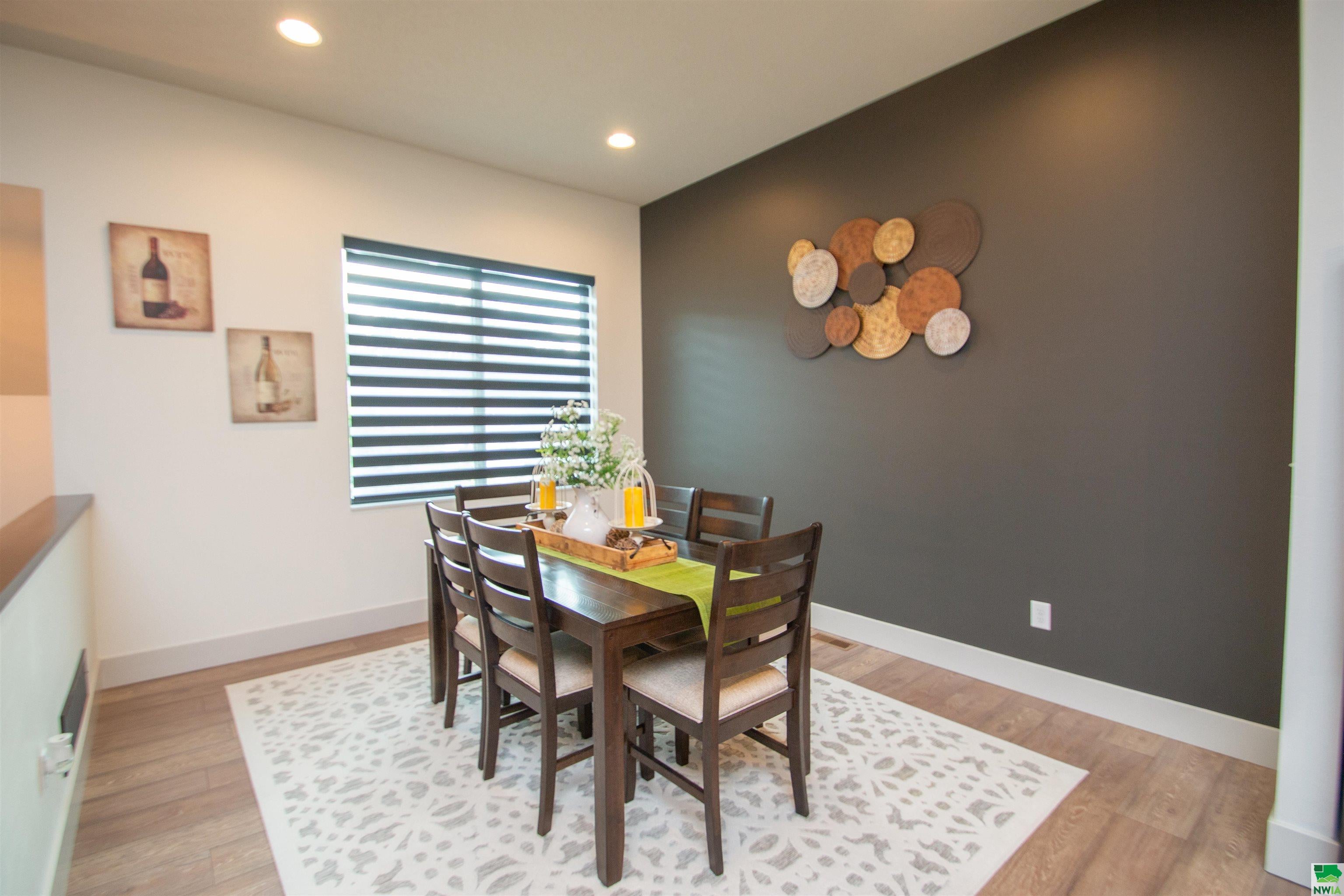 Dakota Dunes, South Dakota, 57049, United States, 3 Bedrooms Bedrooms, ,3 BathroomsBathrooms,Residential,For Sale,1984312