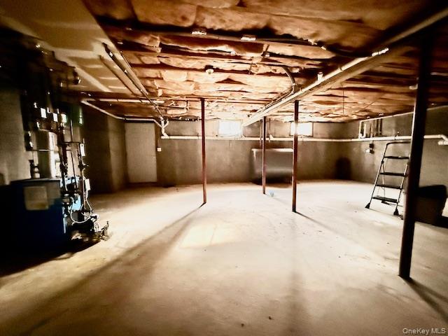 Shirley, New York, 11967, United States, 3 Bedrooms Bedrooms, ,3 BathroomsBathrooms,Residential,For Sale,2005929