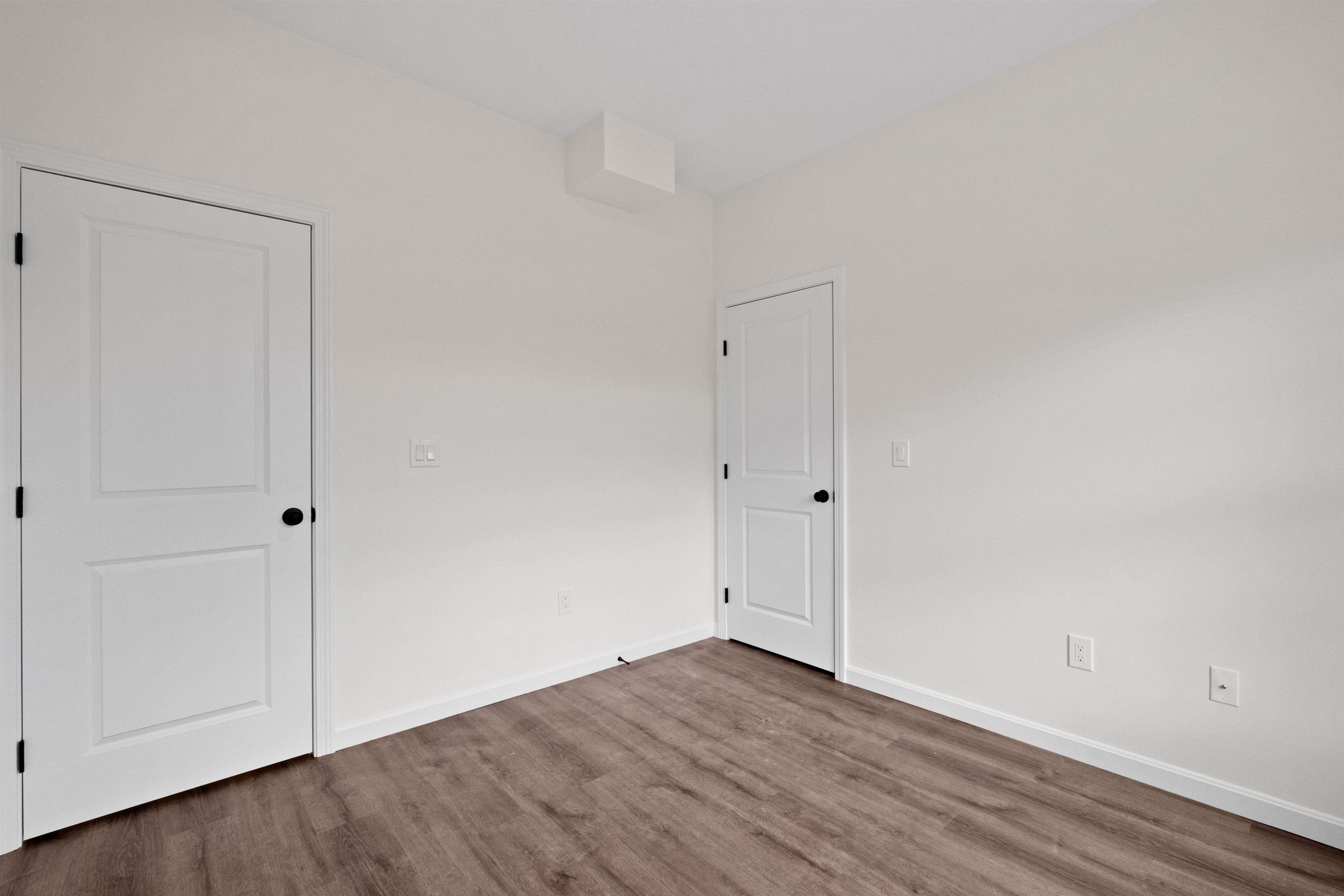 Lincoln, New Hampshire, 03251, United States, 4 Bedrooms Bedrooms, ,3 BathroomsBathrooms,Residential,For Sale,1922884