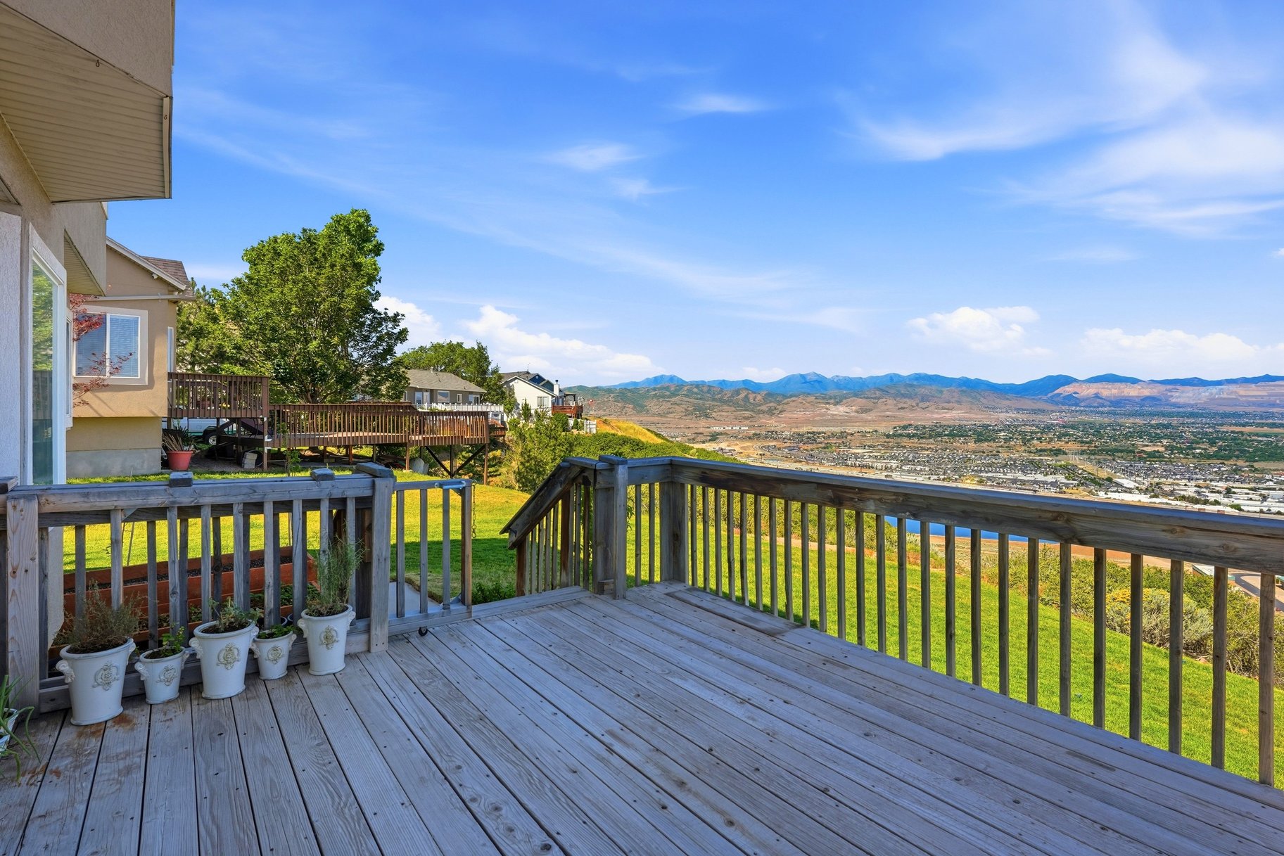  Soaring Views & Endless Potential on Draper