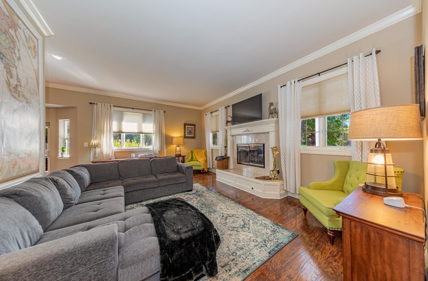 Ahwahnee, California, 93601, United States, 4 Bedrooms Bedrooms, ,3 BathroomsBathrooms,Residential,For Sale,1978318