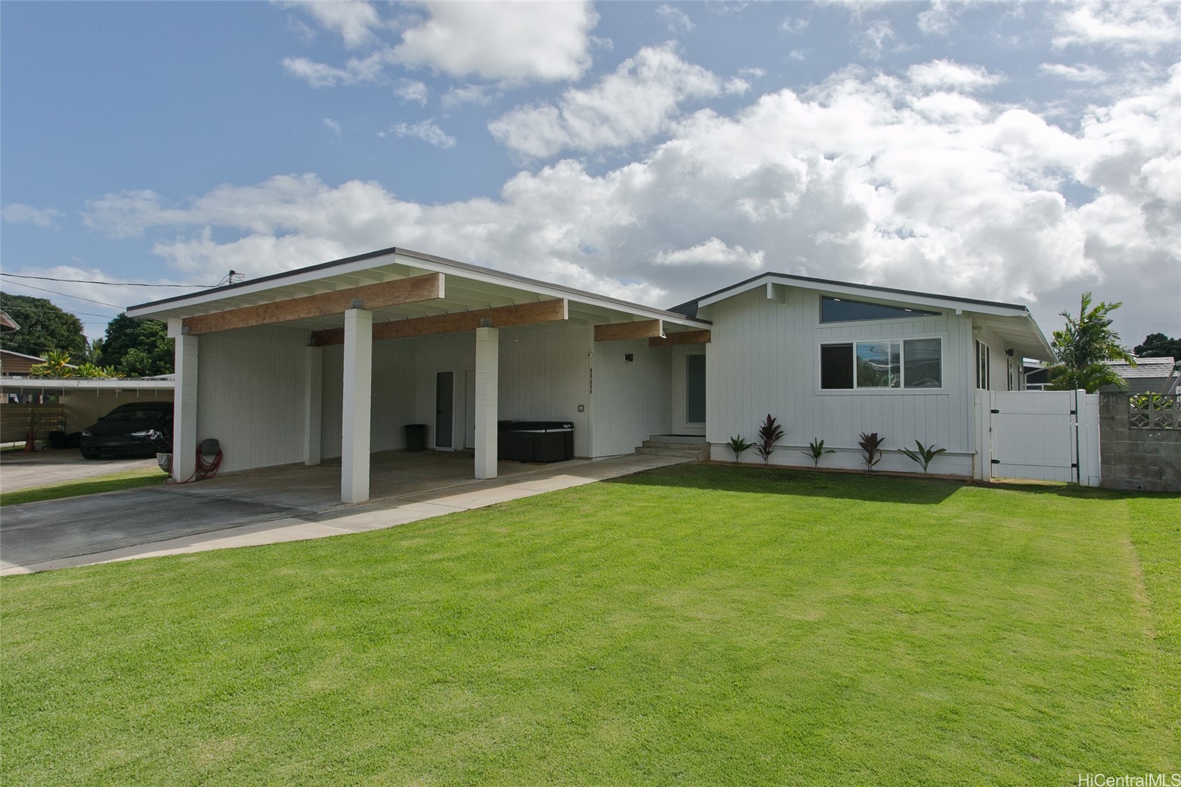 Kaneohe, Hawaii, 96744, United States, 4 Bedrooms Bedrooms, ,2 BathroomsBathrooms,Residential,For Sale,2001897