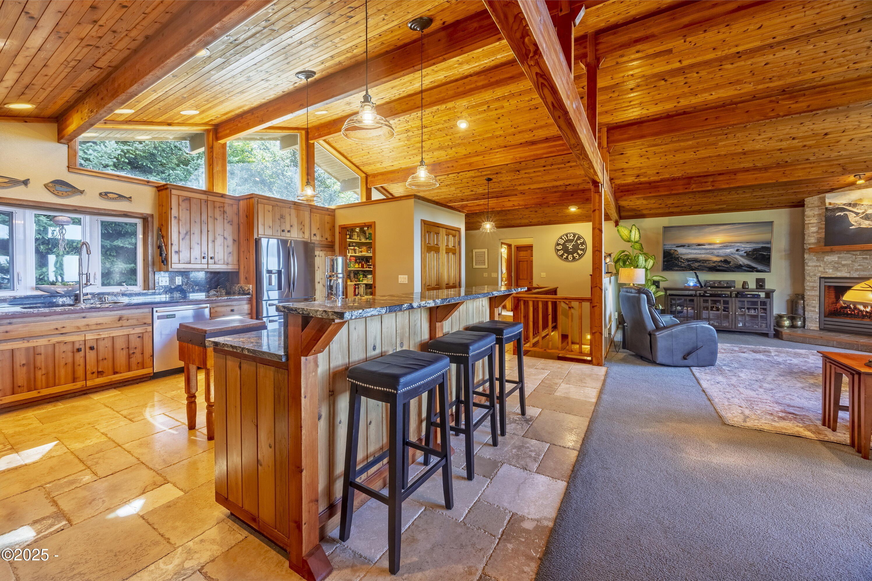 Otis, Oregon, 97368, United States, 4 Bedrooms Bedrooms, ,Residential,For Sale,1927199
