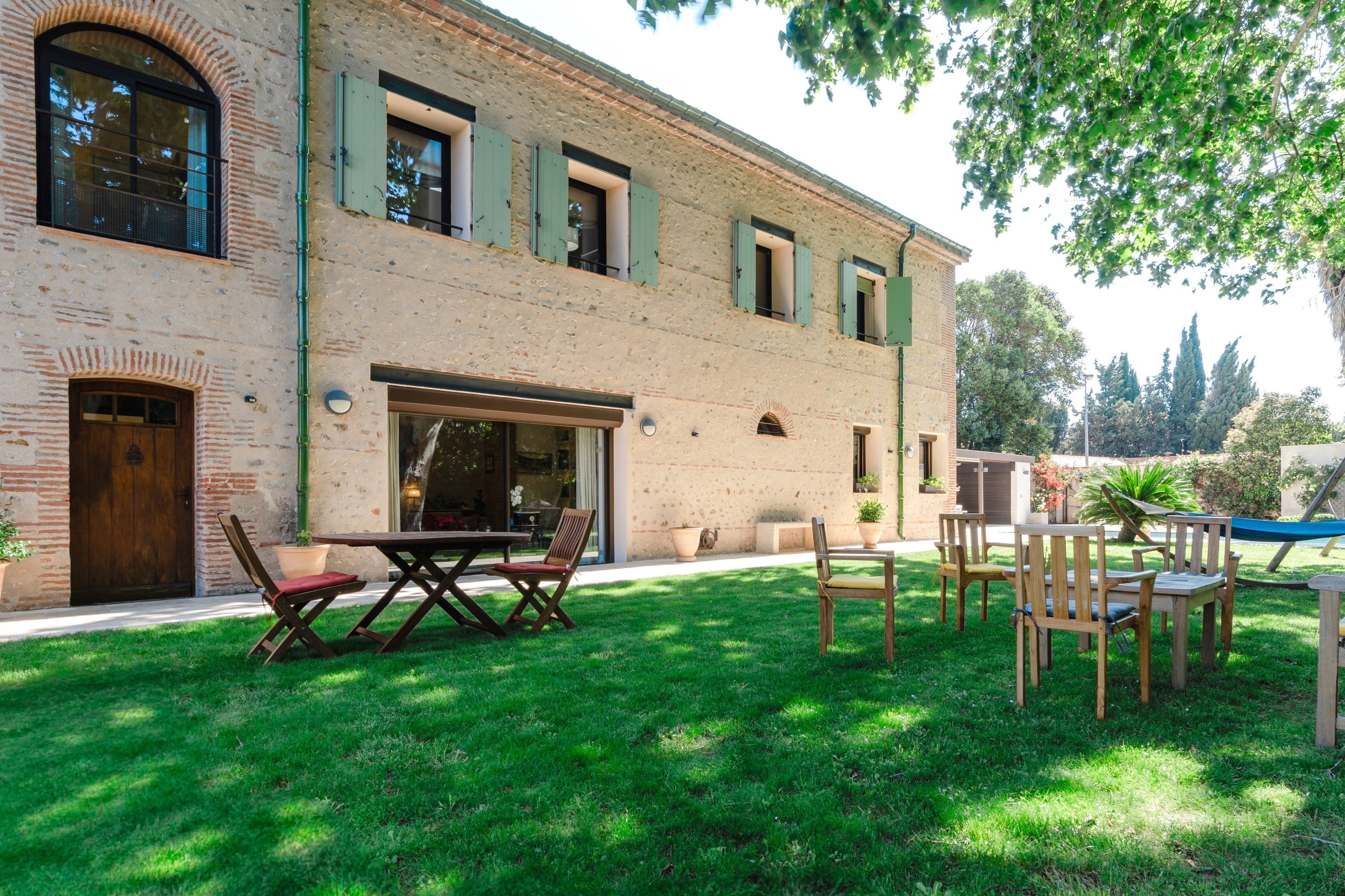  RARE AND AUTHENTIC — AN EXCEPTIONAL VILLAGE FARMHOUSE WITH POOL - 物件實景