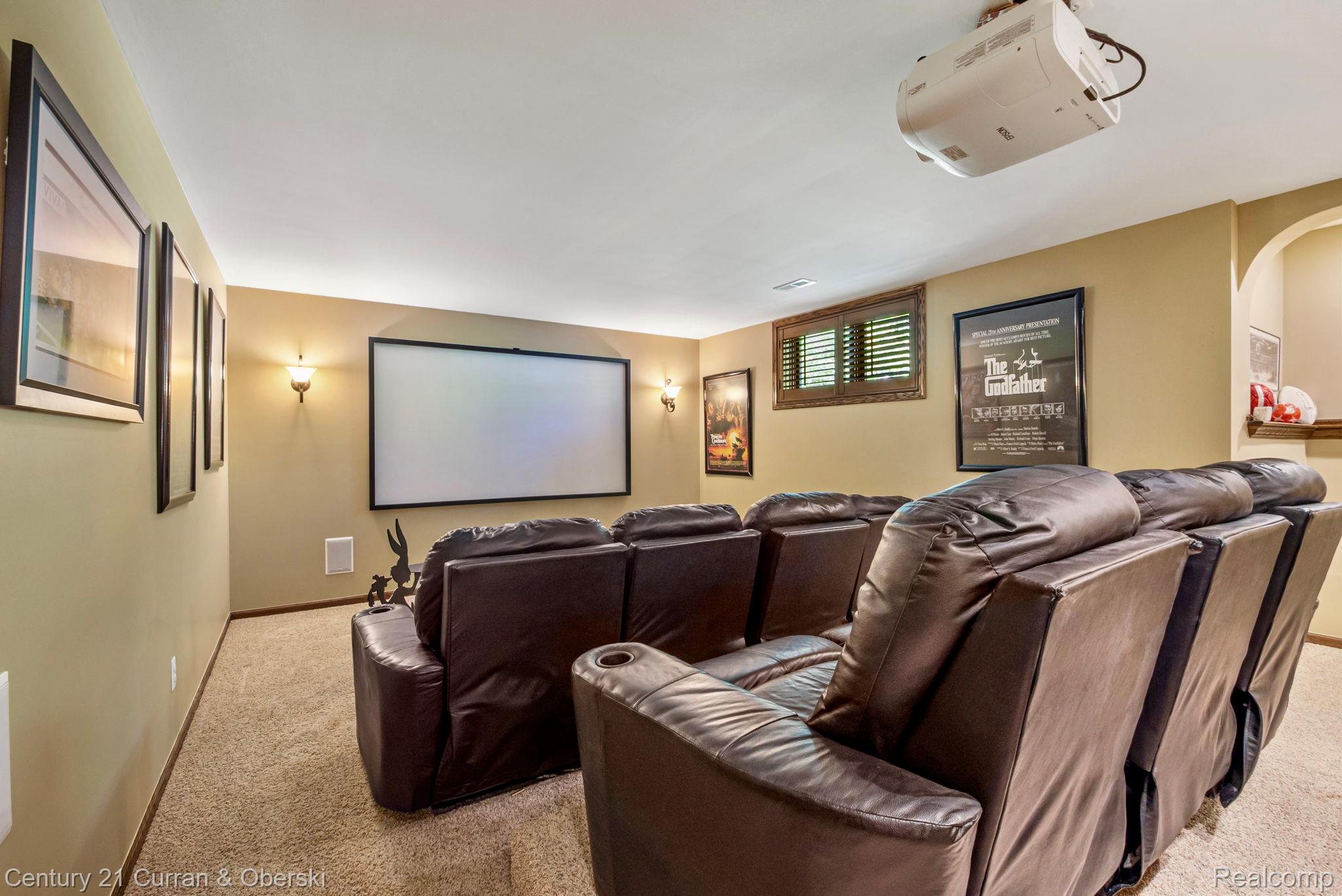Novi, Michigan, 48374, United States, 4 Bedrooms Bedrooms, ,6 BathroomsBathrooms,Residential,For Sale,1914653