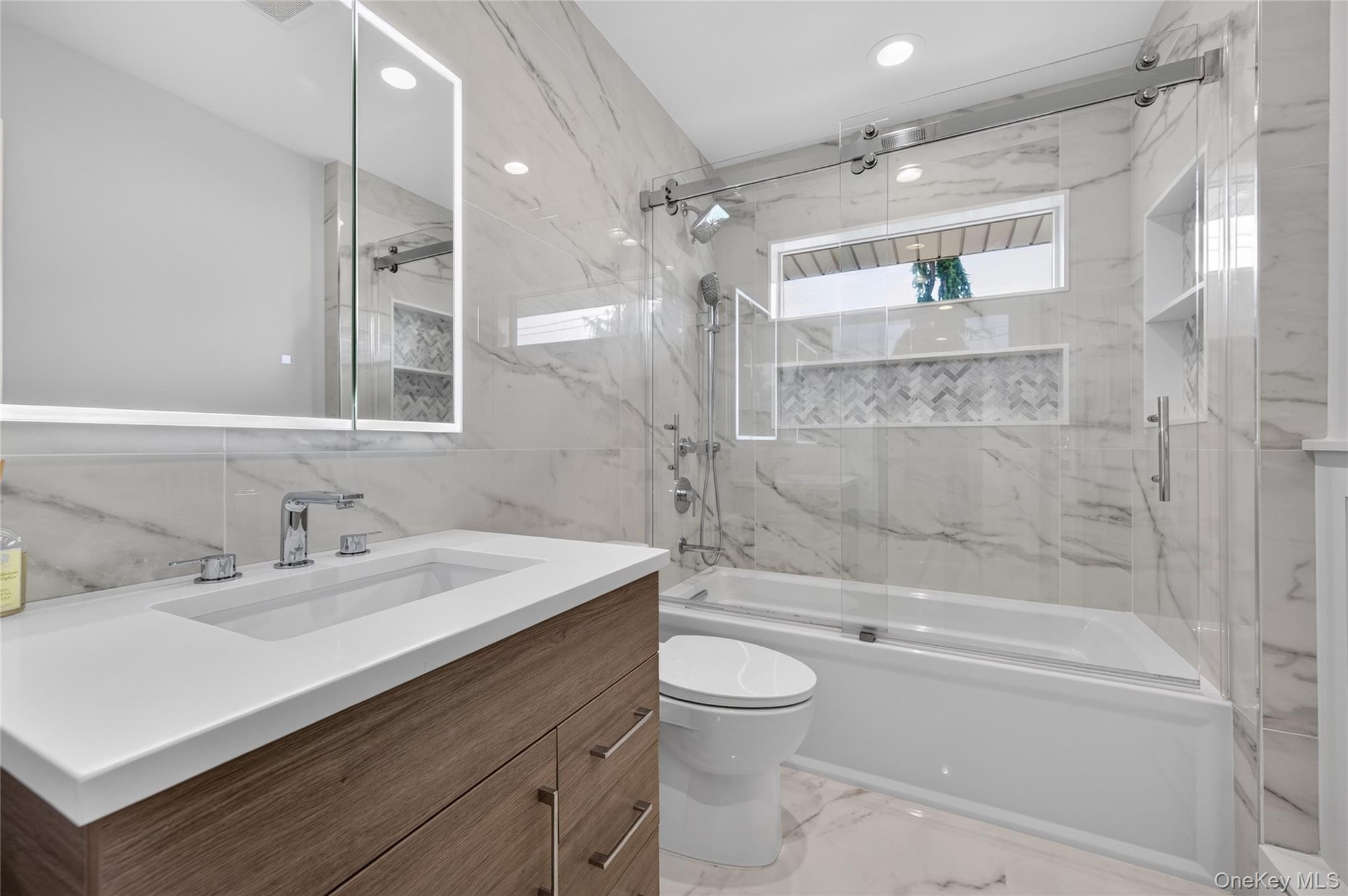  11 Sunbeam Road, Syosset, NY, 11791 - 物件實景