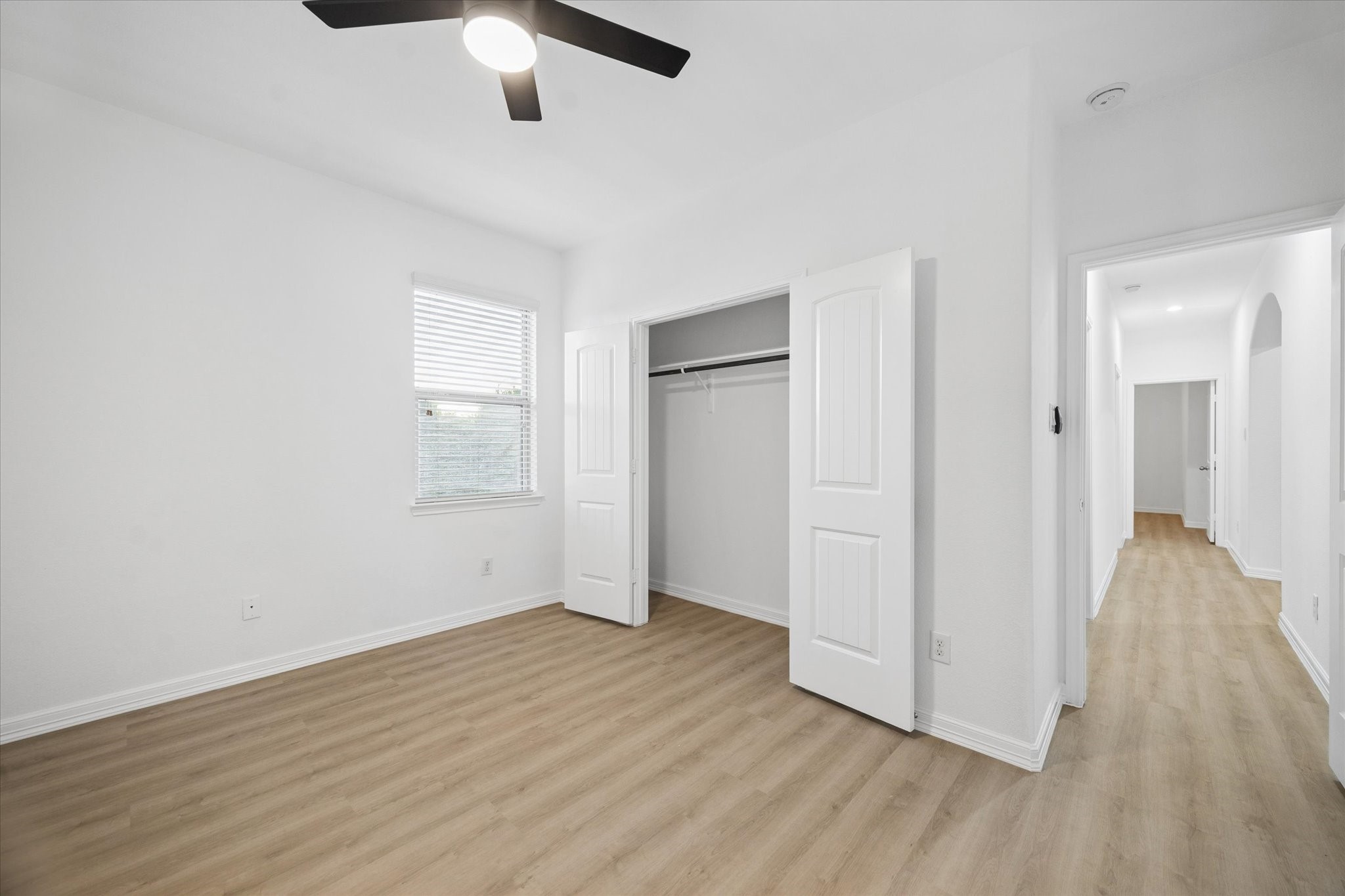  8819 Alicia Drive - 物件實景