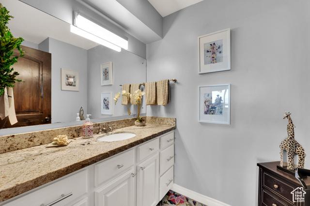 Salt Lake City, Utah, 84124, United States, 4 Bedrooms Bedrooms, ,4 BathroomsBathrooms,Residential,For Sale,1982621