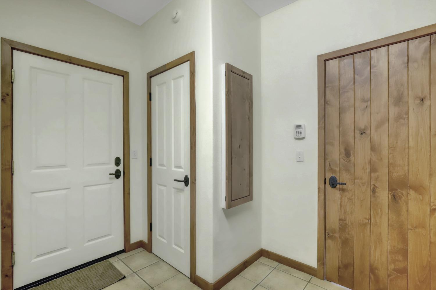 Nevada City, California, 95959, United States, 3 Bedrooms Bedrooms, ,3 BathroomsBathrooms,Residential,For Sale,1937028