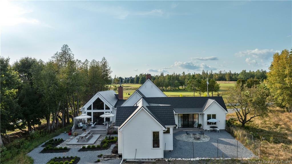 SAINT ANDREWS, New Brunswick, E5B 2L4, CA, 5 Bedrooms Bedrooms, ,4 BathroomsBathrooms,Residential,For Sale,1876607