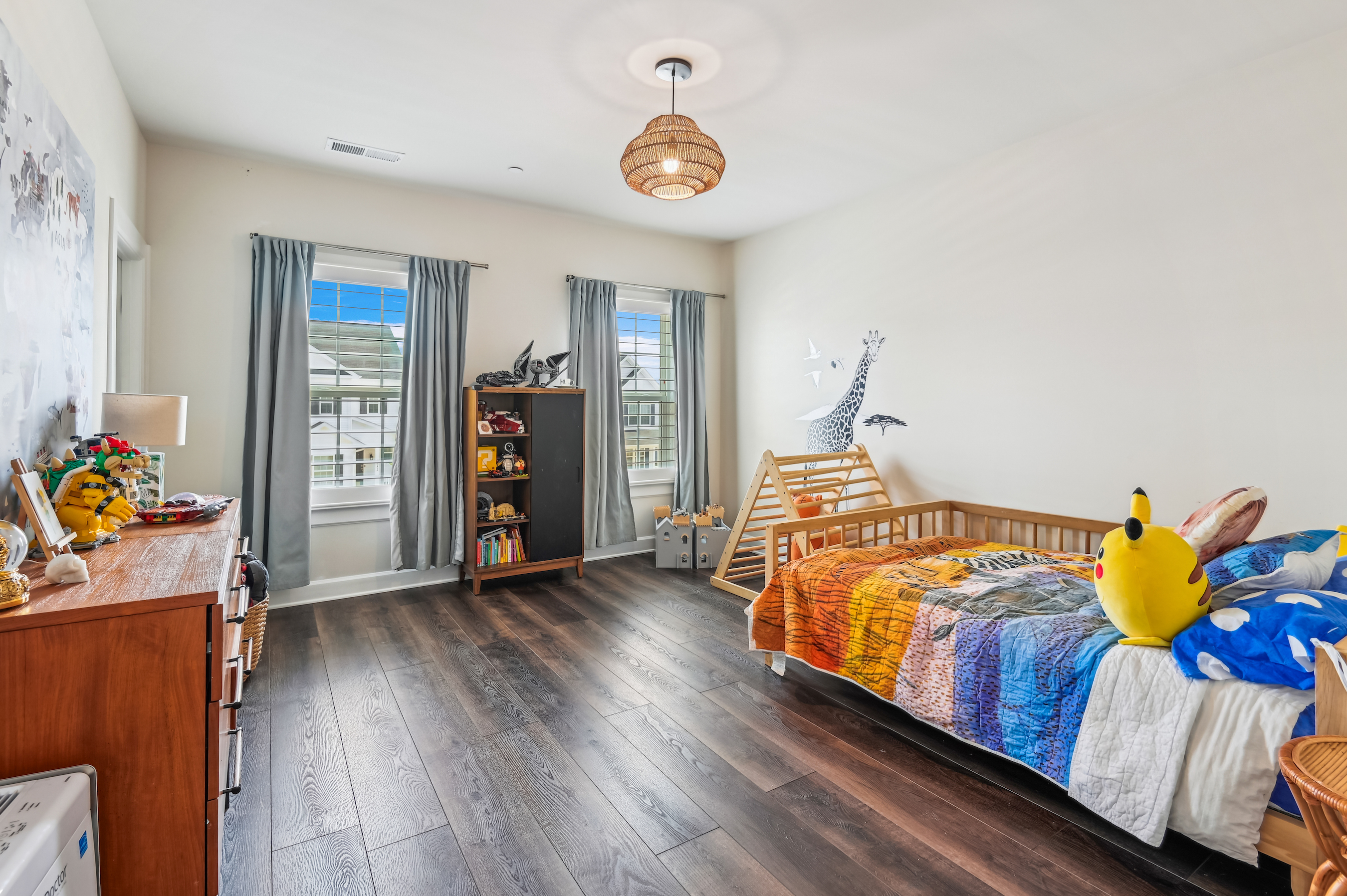  TWO RIVERS - 物件實景