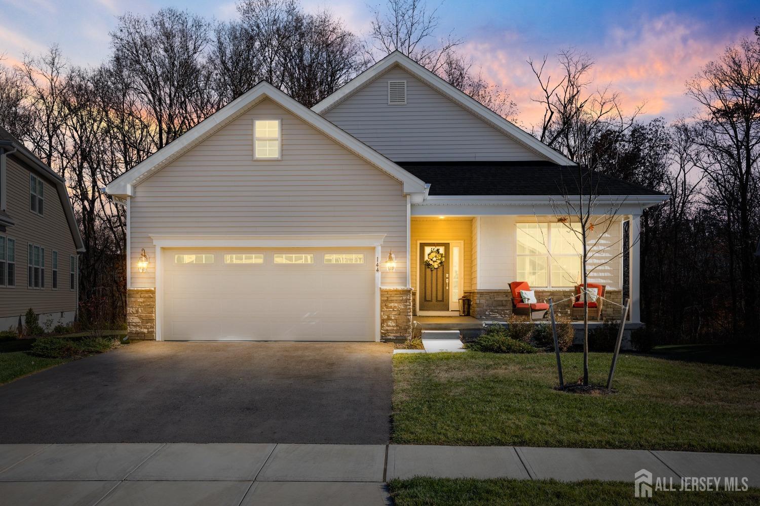 Plumsted, New Jersey, 08533, United States, 2 Bedrooms Bedrooms, ,3 BathroomsBathrooms,Residential,For Sale,1983757