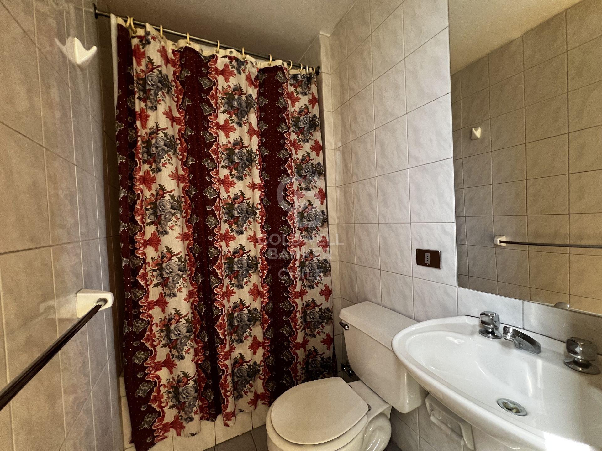 Vitacura, Chile, 4 Bedrooms Bedrooms, ,5 BathroomsBathrooms,Residential,For Sale,1767122