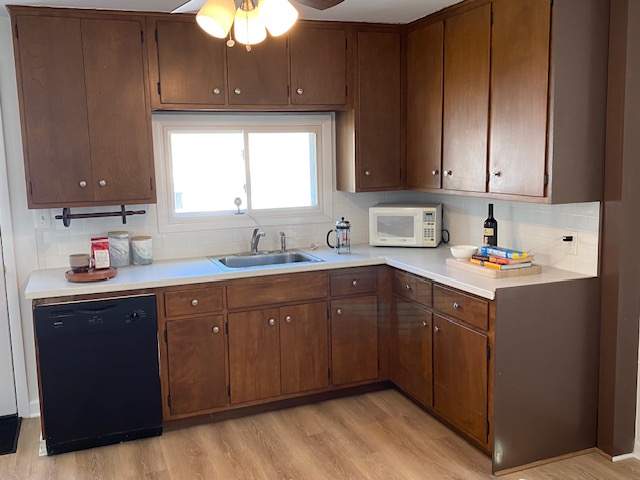 Belmar, New Jersey, 07719, United States, 3 Bedrooms Bedrooms, ,2 BathroomsBathrooms,Residential,For Sale,1923149