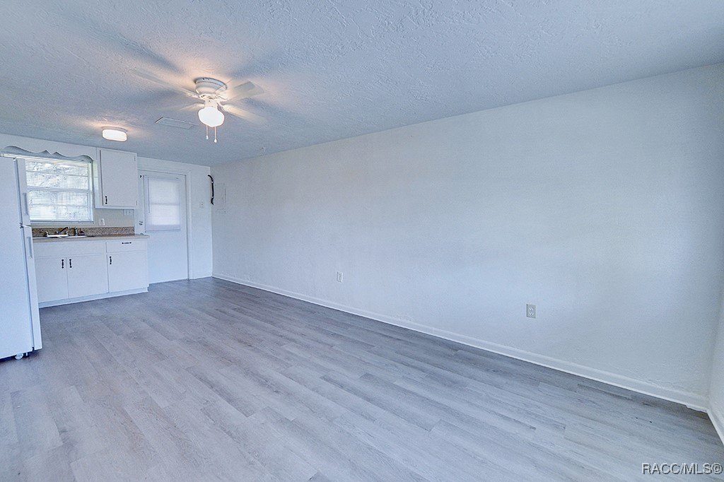 Crystal River, Florida, 34429, United States, ,Residential,For Sale,1977748