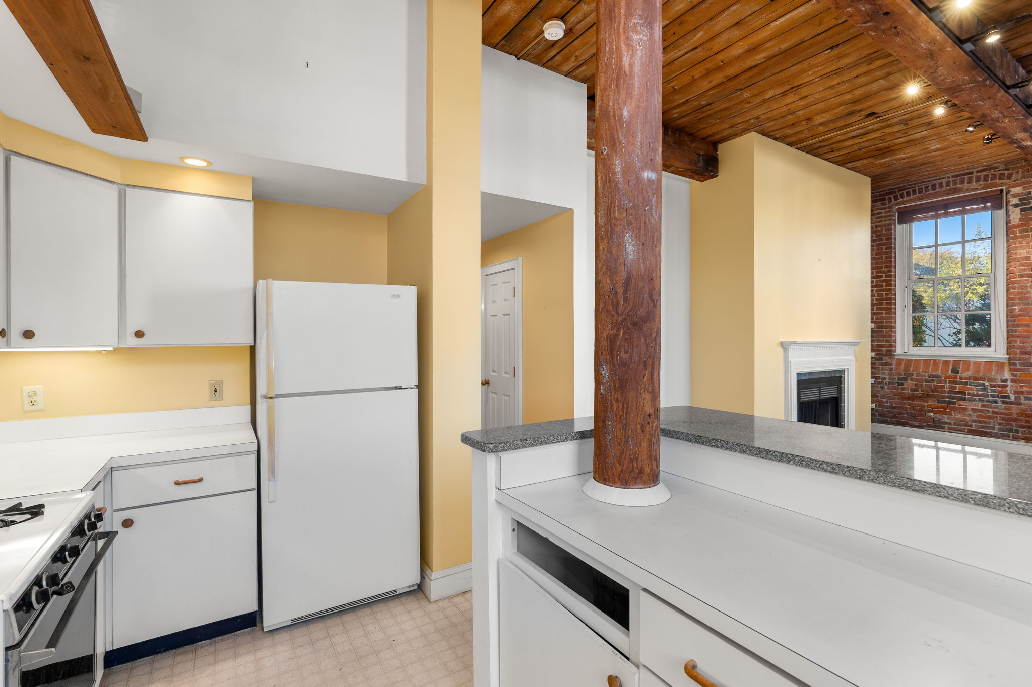  48 Kent St, Newburyport, MA, 01950 - 物件實景