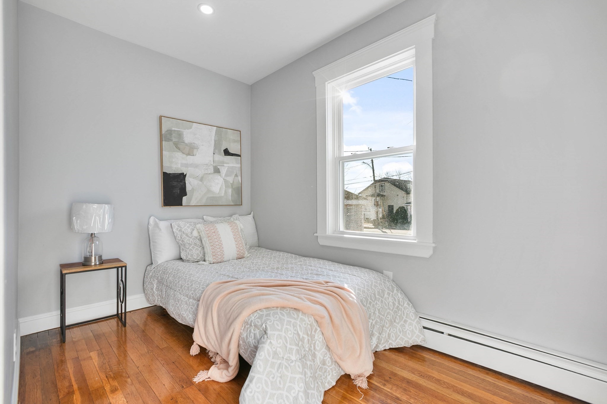 Lynn, Massachusetts, 01904, United States, 3 Bedrooms Bedrooms, ,2 BathroomsBathrooms,Residential,For Sale,2005585