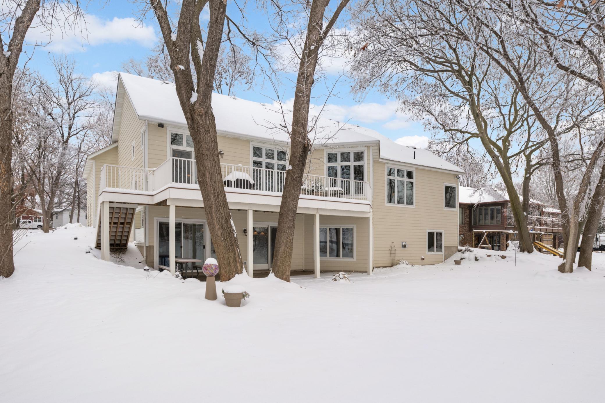 Prior Lake, Minnesota, 55372, United States, 4 Bedrooms Bedrooms, ,3 BathroomsBathrooms,Residential,For Sale,2003014