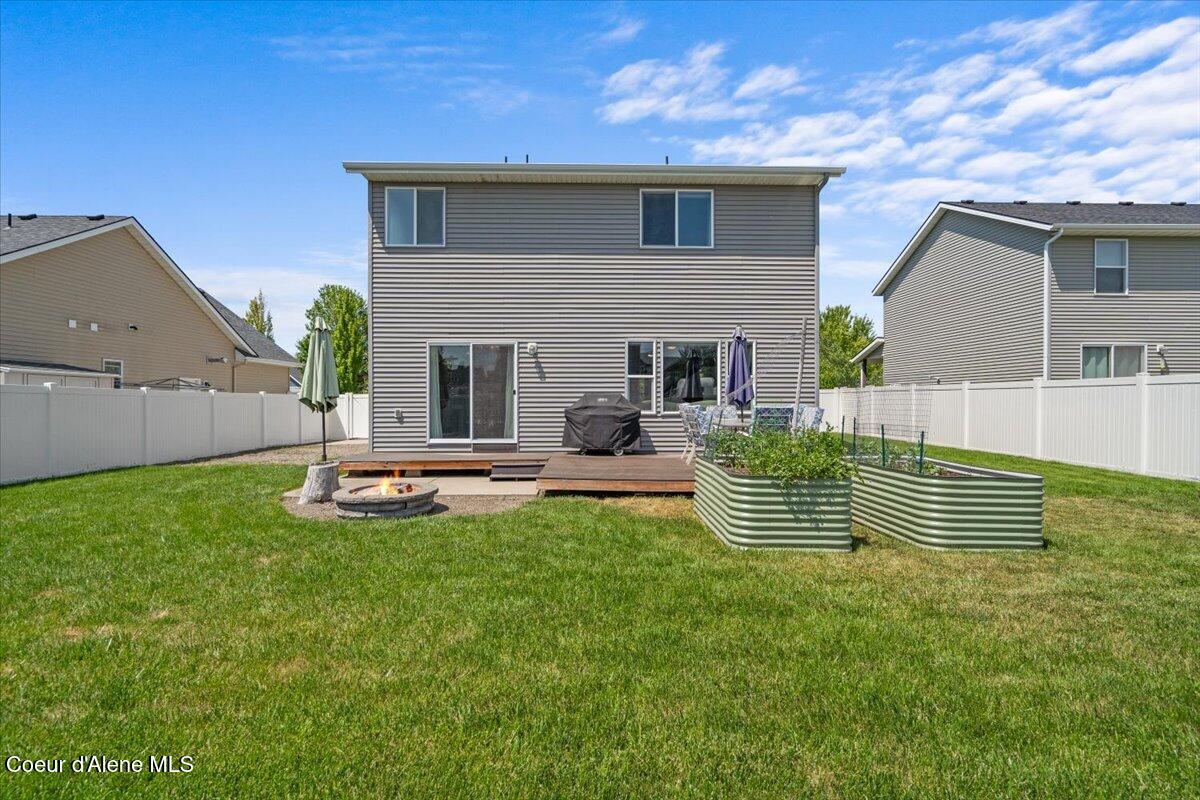 Post Falls, Idaho, 83854, United States, 4 Bedrooms Bedrooms, ,2 BathroomsBathrooms,Residential,For Sale,1969066