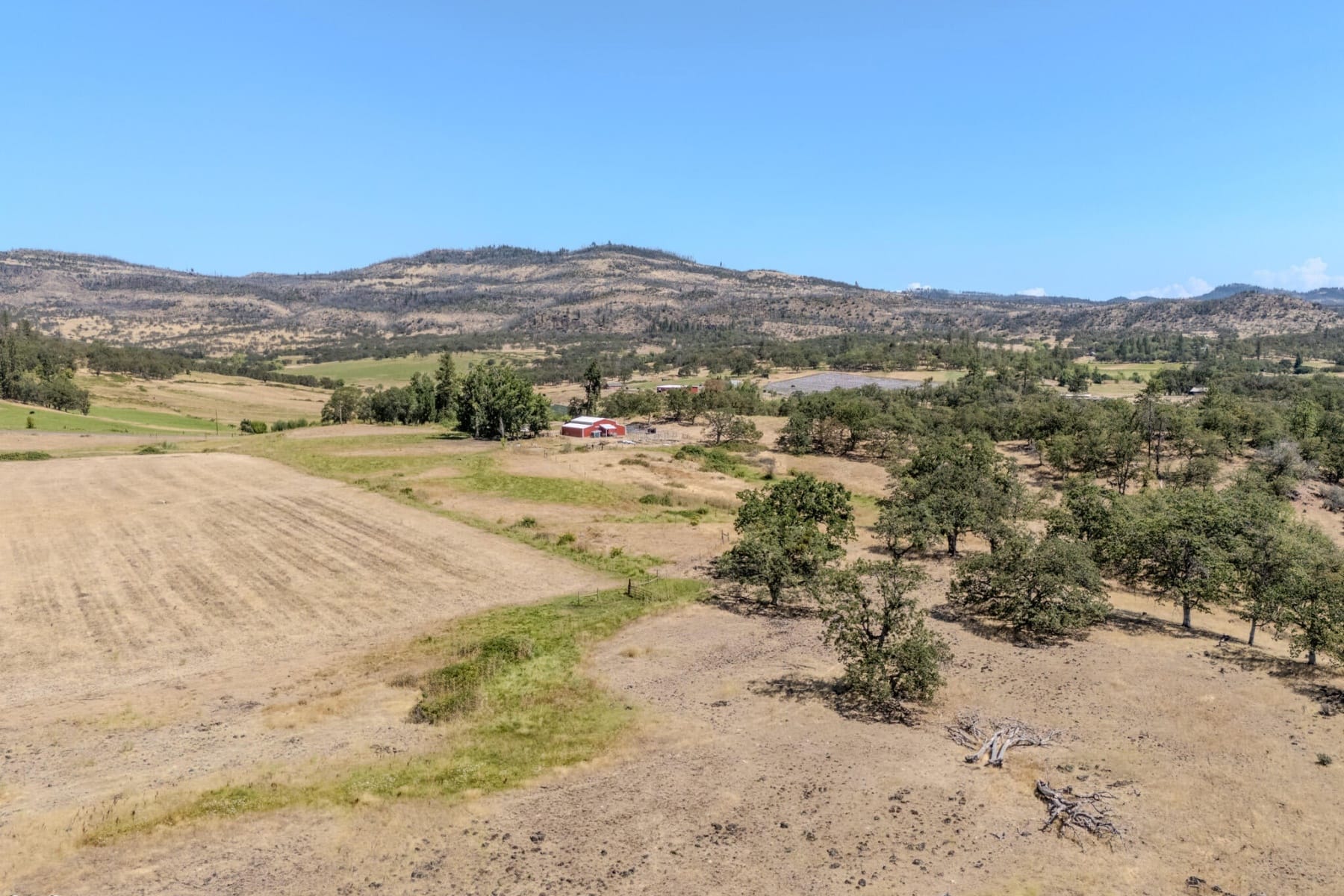  688 Worthington Road Eagle Point, OR 97524 - 物件實景