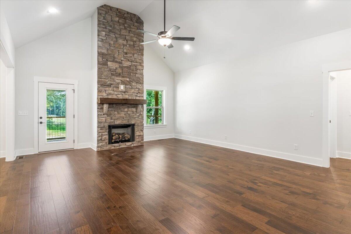 Georgetown, Tennessee, 37336, United States, 3 Bedrooms Bedrooms, ,2 BathroomsBathrooms,Residential,For Sale,1840013