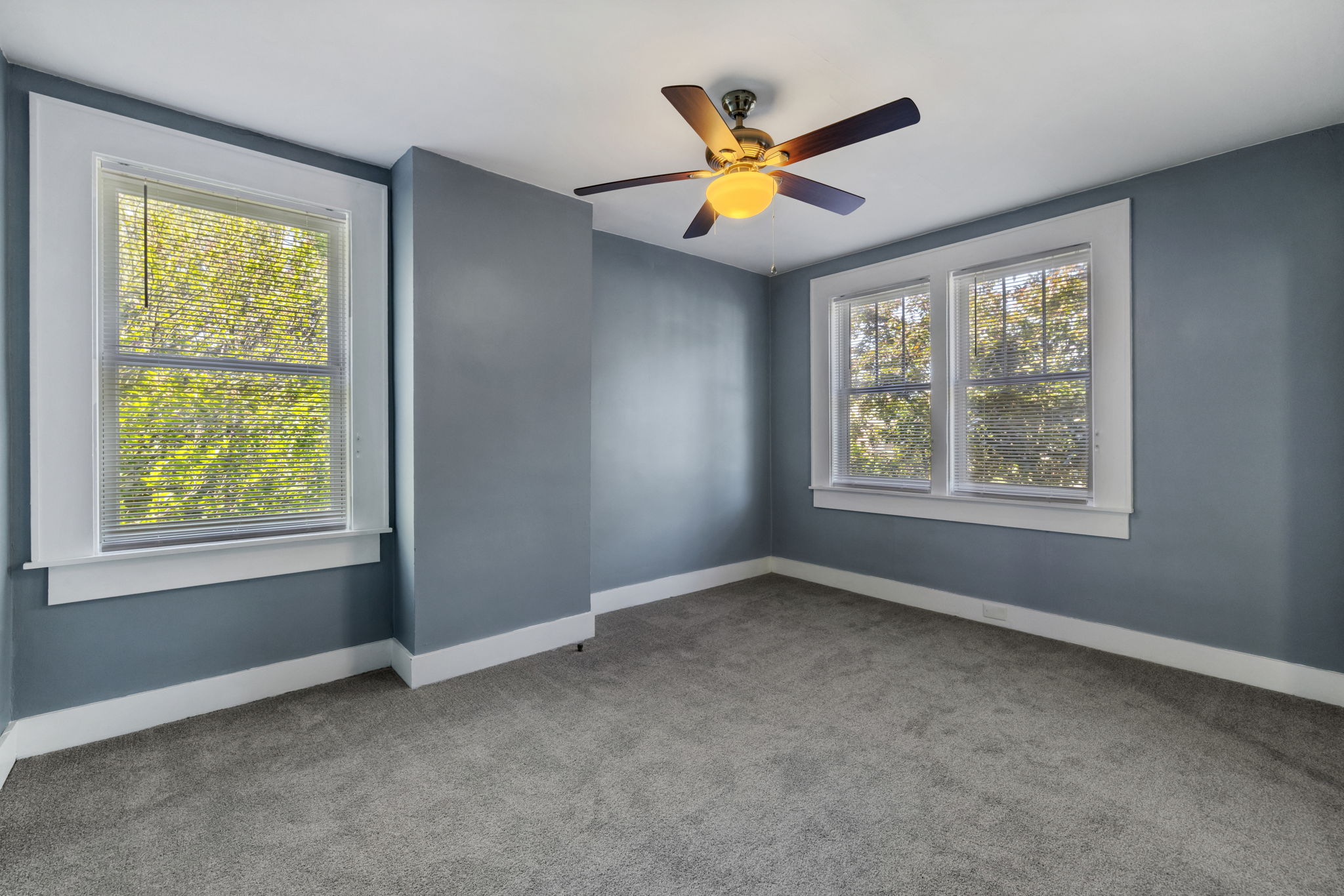  47 Estella Avenue, Pittsburgh, PA 15211 - 物件實景