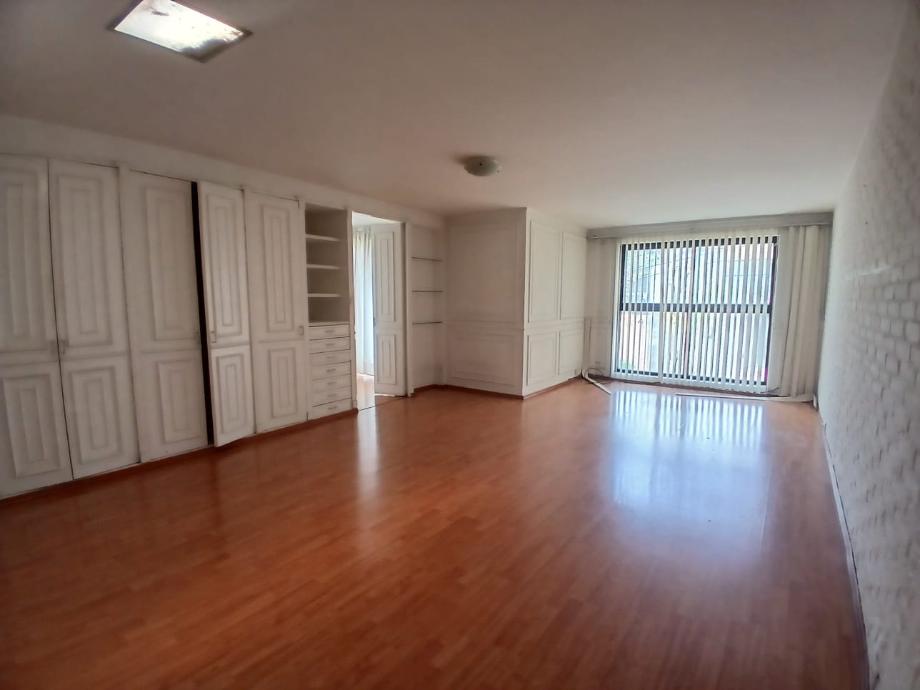 Naucalpan de Juárez, Estado de méxico, 53910, Mexico, 3 Bedrooms Bedrooms, ,3 BathroomsBathrooms,Residential,For Sale,1917737