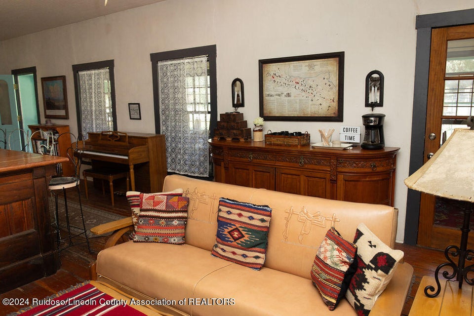 Lincoln, New Mexico, 88338, United States, 7 Bedrooms Bedrooms, ,9 BathroomsBathrooms,Residential,For Sale,1974977