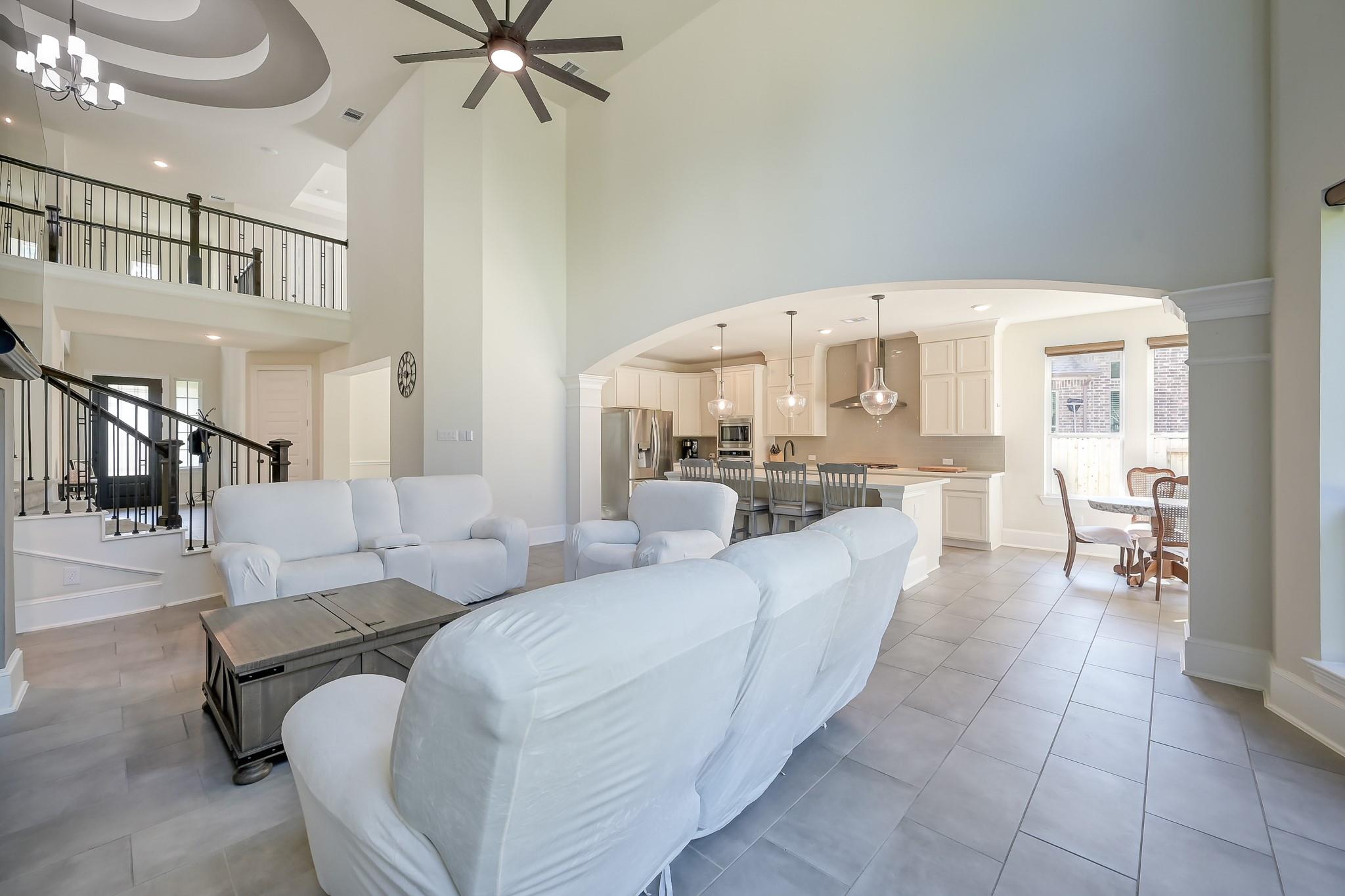 Conroe, Texas, 77318, United States, 5 Bedrooms Bedrooms, ,5 BathroomsBathrooms,Residential,For Sale,1977053