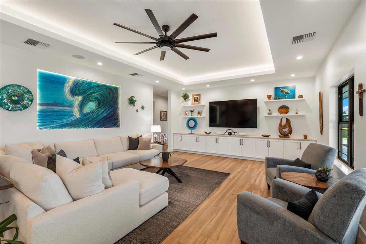 Kihei, Hawaii, 96753, United States, 4 Bedrooms Bedrooms, ,3 BathroomsBathrooms,Residential,For Sale,1993495